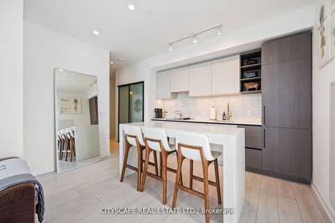 Photo 13 at 1802 - 55 Mercer Street S, Waterfront Communities C1, Toronto