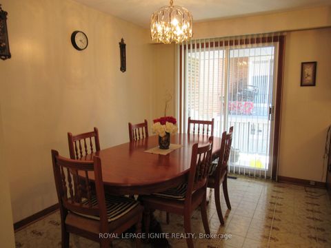 Photo 4 at 8 Newlove Court, Old Rexdale, Toronto