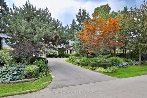 Photo 1 at 23 Country Lane, York Mills, Toronto