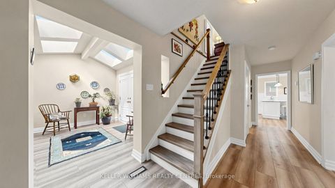Photo 6 at 19 Lesterwood Crescent, Bendale, Toronto