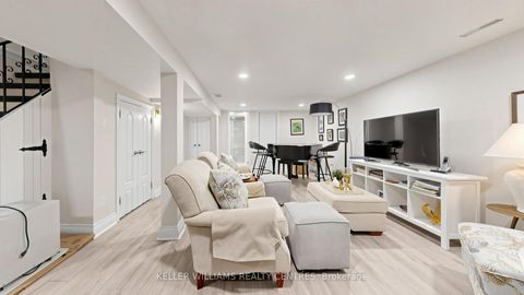 Photo 26 at 19 Lesterwood Crescent, Bendale, Toronto