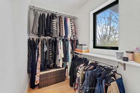 Photo 22 at 130 Lake Promenade, Long Branch, Toronto