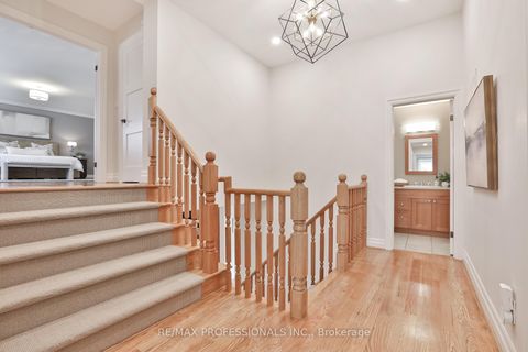 Photo 27 at 11 Cranleigh Court, Humber Valley, Toronto