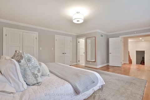 Photo 29 at 11 Cranleigh Court, Humber Valley, Toronto