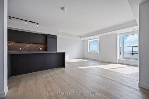 Photo 4 at 1203 - 1050 Eastern Avenue, Coxwell, Toronto