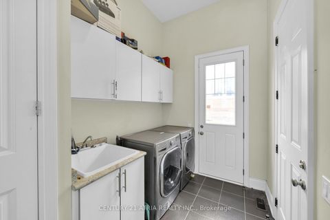 Photo 3 at 20 Baldry Avenue, Patterson, Vaughan
