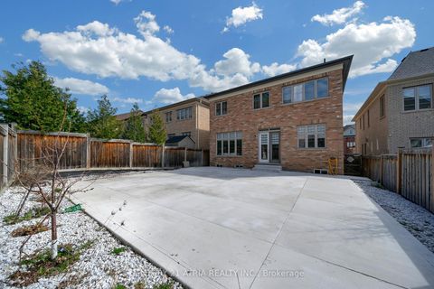 Photo 16 at 20 Baldry Avenue, Patterson, Vaughan