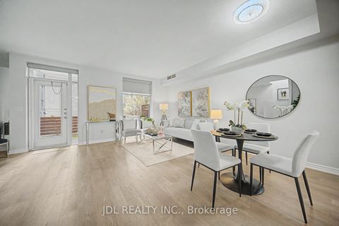 Photo 1 at Th8 - 31 Brunel Court, Waterfront Communities C1, Toronto