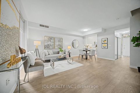 Photo 2 at Th8 - 31 Brunel Court, Waterfront Communities C1, Toronto