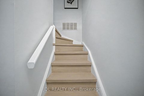 Photo 12 at Th8 - 31 Brunel Court, Waterfront Communities C1, Toronto