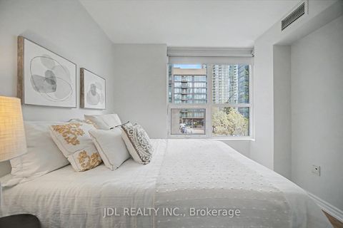Photo 20 at Th8 - 31 Brunel Court, Waterfront Communities C1, Toronto