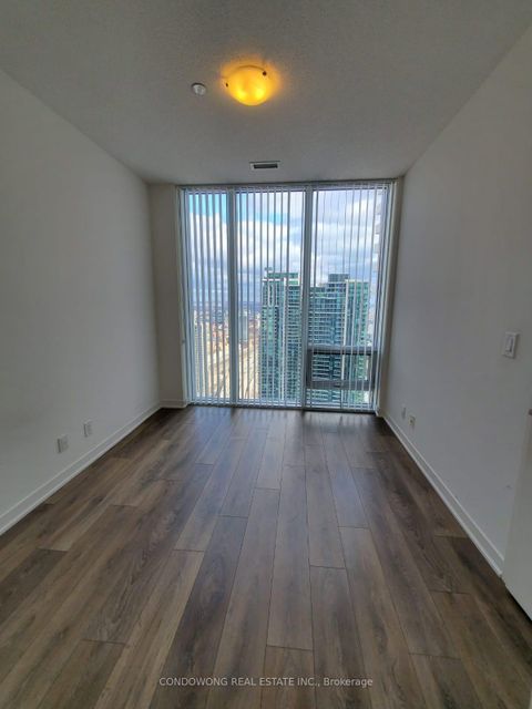 Photo 3 at 4905 - 100 Harbour Street, Waterfront Communities C1, Toronto