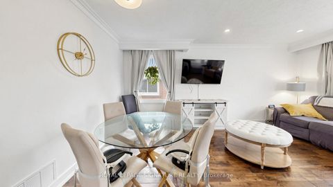 Photo 9 at 33 Neapolitan Drive, Bendale, Toronto