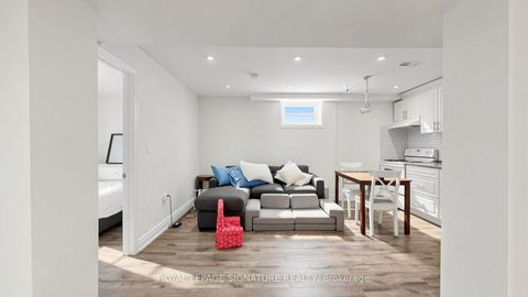 Photo 31 at 33 Neapolitan Drive, Bendale, Toronto
