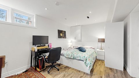 Photo 39 at 33 Neapolitan Drive, Bendale, Toronto