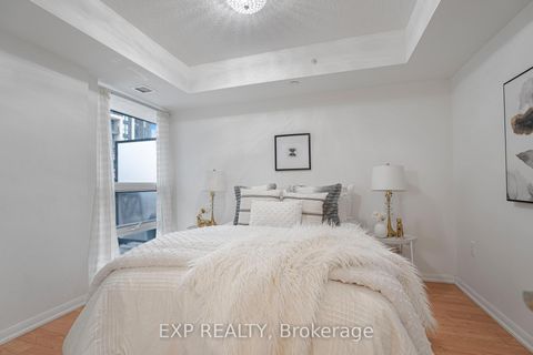 Photo 9 at 729 - 830 Lawrence Avenue W, Glen Park, Toronto