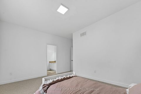 Photo 19 at 28 Brightside Avenue, Jefferson, Richmond Hill