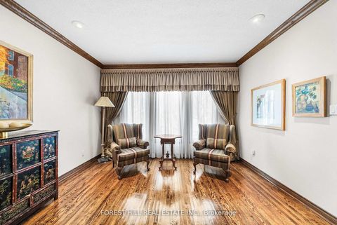 Photo 11 at 73 Garnier Court, Steeles, Toronto