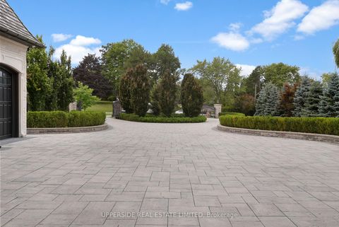 Photo 27 at 29 Riverside Boulevard W, Uplands, Vaughan