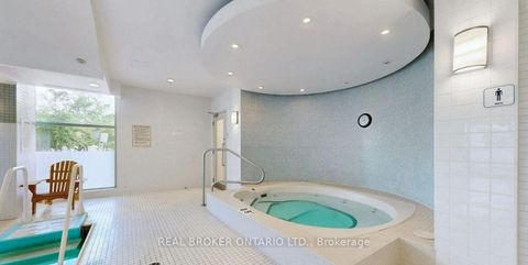 Photo 15 at 1501 - 228 Queens Quay W, Waterfront Communities C1, Toronto