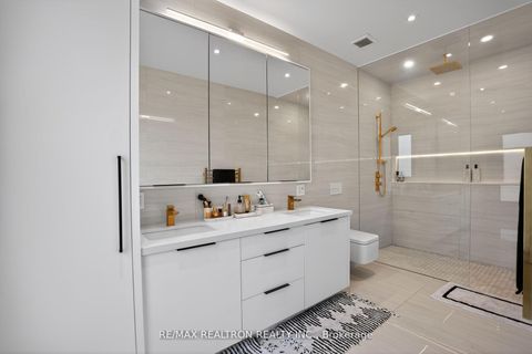 Photo 23 at 17 Lynnhaven Road, Lawrence, Toronto