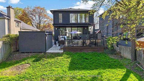 Photo 32 at 17 Lynnhaven Road, Lawrence, Toronto