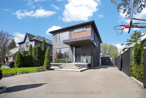 Photo 37 at 17 Lynnhaven Road, Lawrence, Toronto