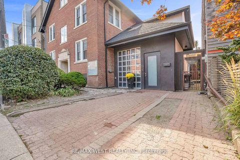 Photo 2 at 53 Argyle Street, Bellwoods, Toronto