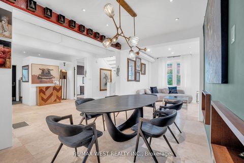 Photo 11 at 53 Argyle Street, Bellwoods, Toronto