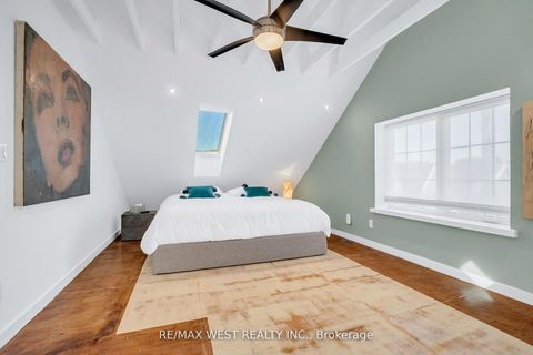 Photo 22 at 53 Argyle Street, Bellwoods, Toronto