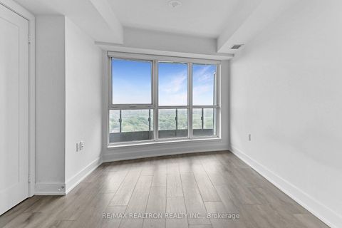 Photo 13 at 1117 - 585 Bloor Street E, North St. James Town, Toronto