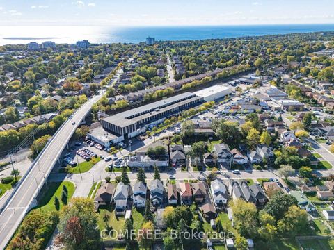 Photo 25 at 18 Glasgow Avenue, Birchmount, Toronto