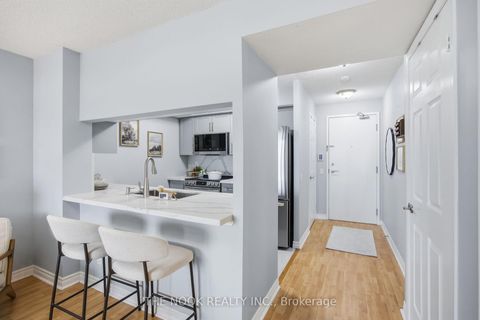 Photo 5 at 332 - 18 Mondeo Drive, Dorset Park, Toronto