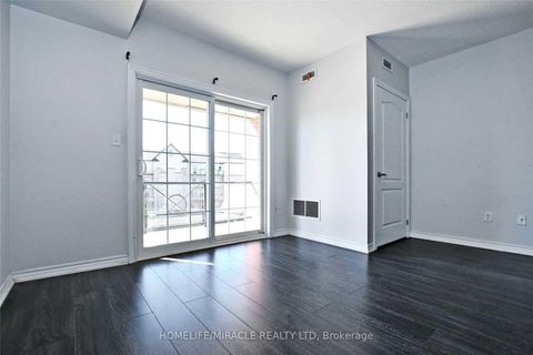 Photo 16 at 303 - 39 Ferndale Drive S, Ardagh, Barrie