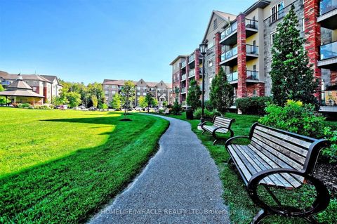 Photo 20 at 303 - 39 Ferndale Drive S, Ardagh, Barrie