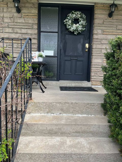 Photo 1 at 24 Lalton Place, Guildwood, Toronto