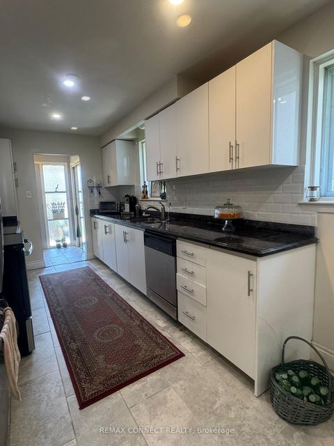 Photo 11 at 24 Lalton Place, Guildwood, Toronto