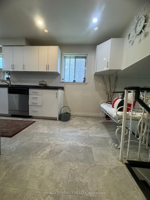 Photo 13 at 24 Lalton Place, Guildwood, Toronto