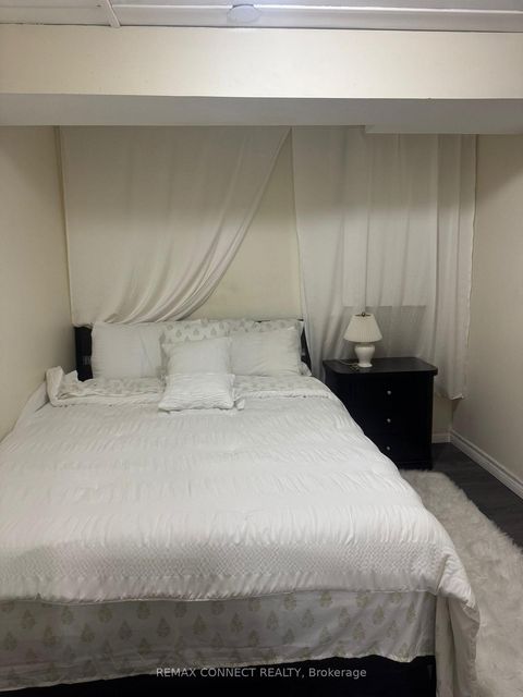 Photo 36 at 24 Lalton Place, Guildwood, Toronto