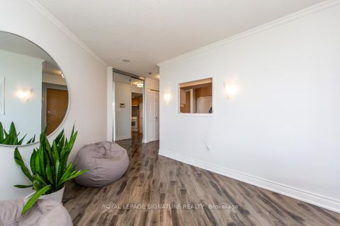 Photo 17 at 510 - 5 Concorde Place, Don Mills, Toronto