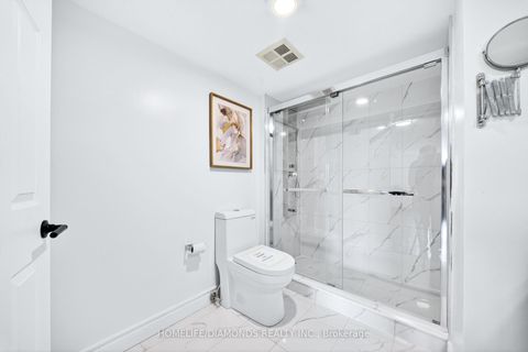 Photo 27 at 2002 - 5 CONCORDE Place, Don Mills, Toronto