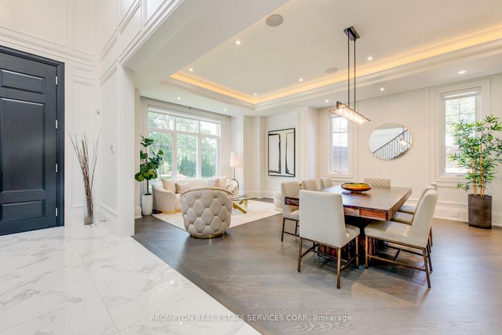 Photo 2 at 47 Wycliffe Crescent, Bayview Village, Toronto