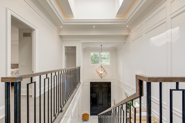 Photo 18 at 47 Wycliffe Crescent, Bayview Village, Toronto