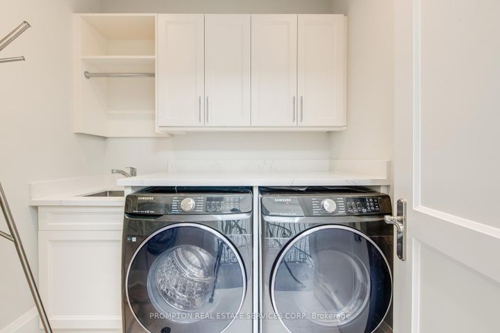 Photo 25 at 47 Wycliffe Crescent, Bayview Village, Toronto