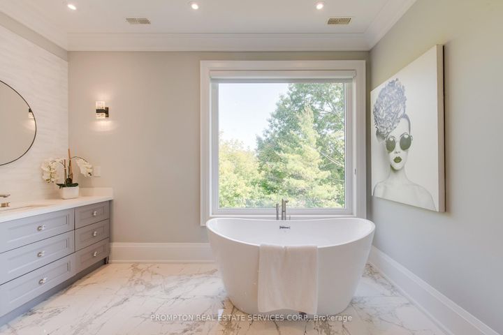 Photo 29 at 47 Wycliffe Crescent, Bayview Village, Toronto