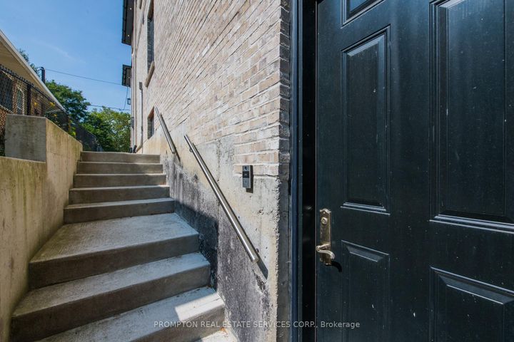 Photo 37 at 47 Wycliffe Crescent, Bayview Village, Toronto
