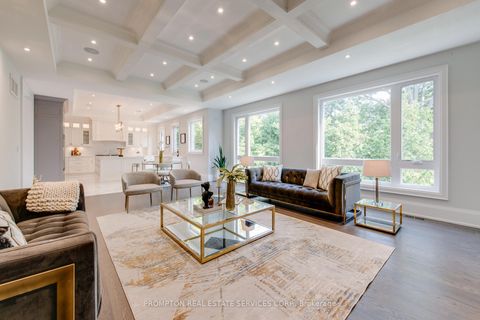 Photo 11 at 47 Wycliffe Crescent, Bayview Village, Toronto