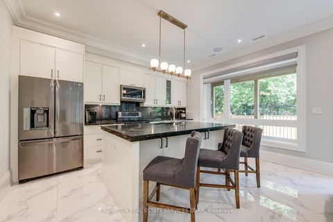 Photo 35 at 47 Wycliffe Crescent, Bayview Village, Toronto