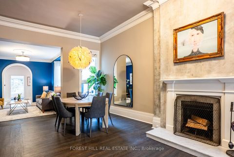 Photo 4 at 451 Sackville Street, South St. James Town, Toronto