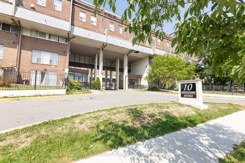 Photo 0 at 116 - 10 Eddystone Avenue, Jane Heights, Toronto